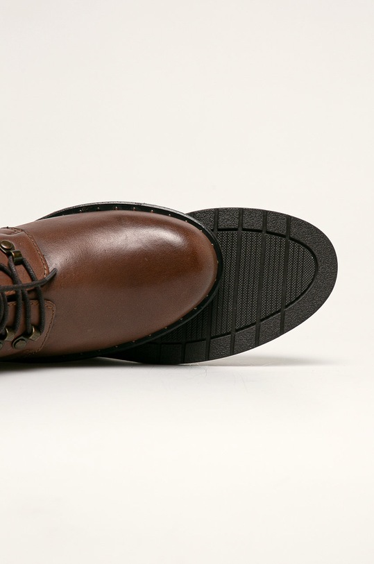 Marco Tozzi - Botine 2.2.25203.33.372 maro