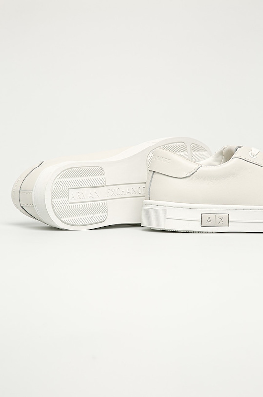 Obuwie Armani Exchange – Buty XDX027.XCC14 biały