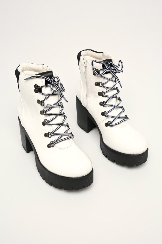 Steve Madden - Боти Hallow SM11000796 бял AW19