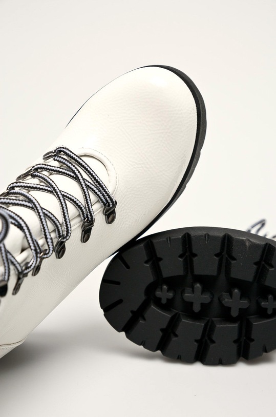 Steve Madden - Боти Hallow бял SM11000796