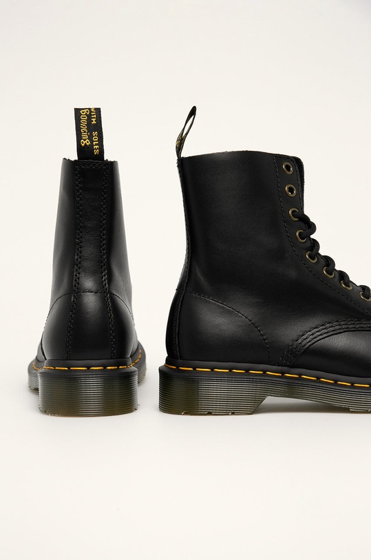 Obuwie Dr. Martens - Workery skórzane 24991001 czarny