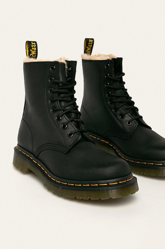 Dr. Martens bocanci de piele DM21797001 negru AW21