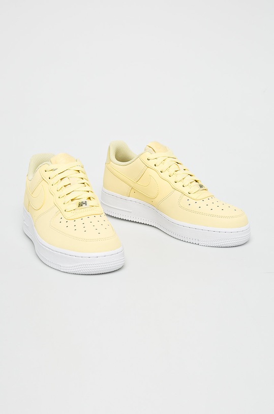 Nike Sportswear - Обувки Air Force 1 07 Ess AO2132.701 жълт AW19