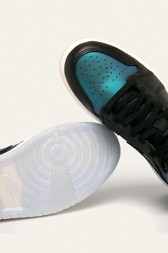 Jordan - Обувки Air Jordan 1 Mid BQ6472 черен