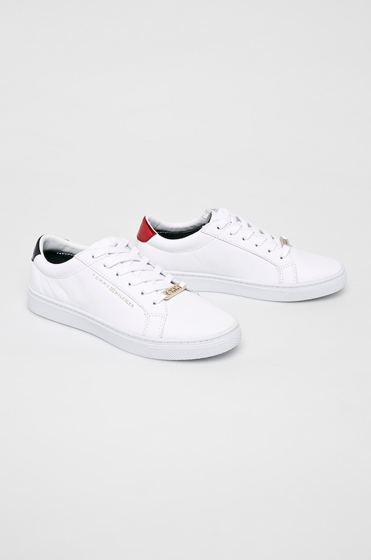 Tommy Hilfiger - Cipő Essential Sneaker FW0FW03682 fehér AW19