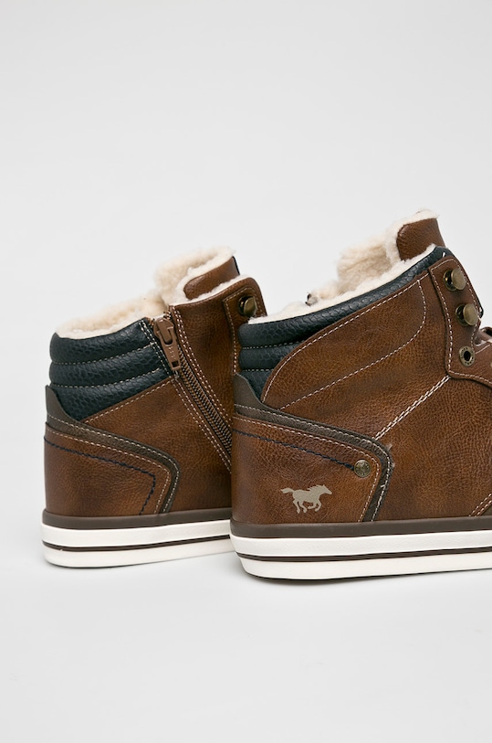 Boty Mustang hnědá 4072602