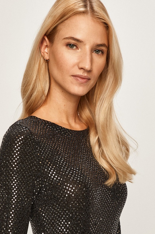 Noisy May - Ruha fekete 27009556