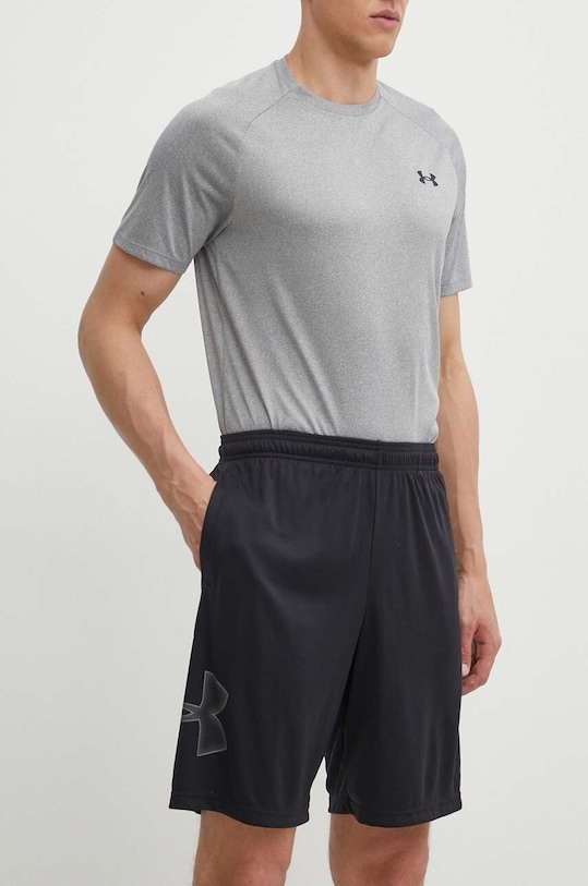 Under Armour pantaloni scurți de antrenament Tech Graphic uni negru 1306443
