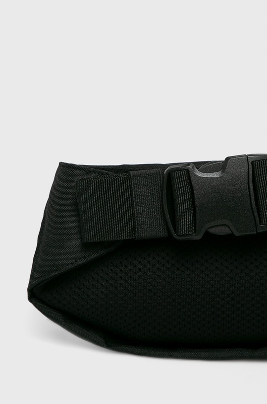 Kiegészítők Dakine - Kézitáska 8130200. fekete