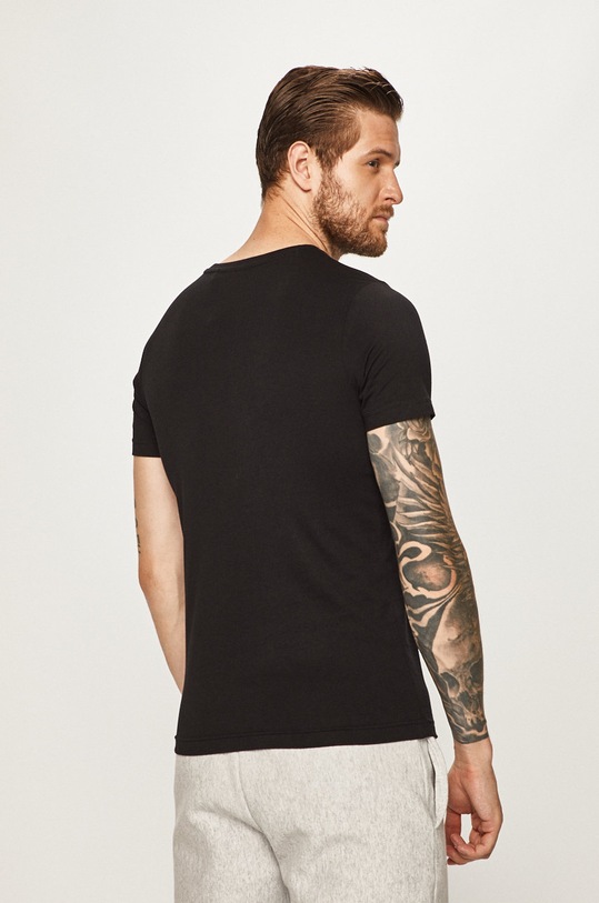 Oblečenie s. Oliver - Pánske tričko 13.908.32.7653 čierna