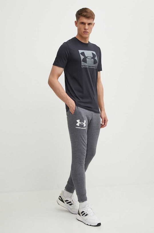 Under Armour t-shirt 1329581 czarny SS24