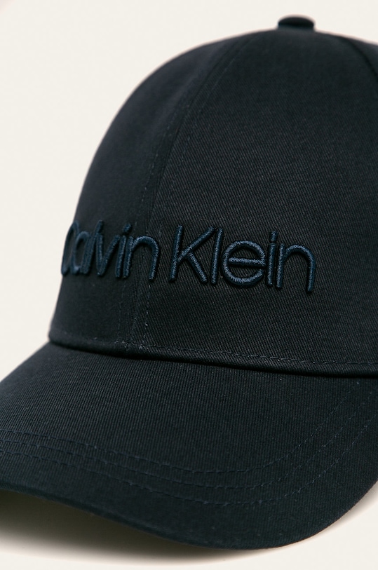 Čepice Calvin Klein námořnická modř K50K505737