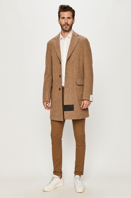 Baldessarini - Пальто B0.18686.8898 бежевий AW20