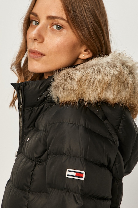 Tommy Jeans geacă de puf negru DW0DW08588