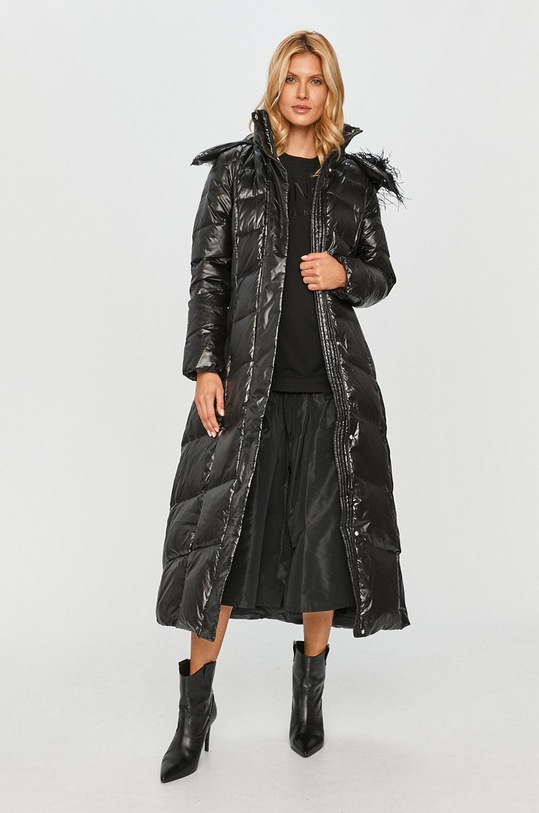 Odzież Twinset - Kurtka puchowa 202TT2120.S13374 czarny