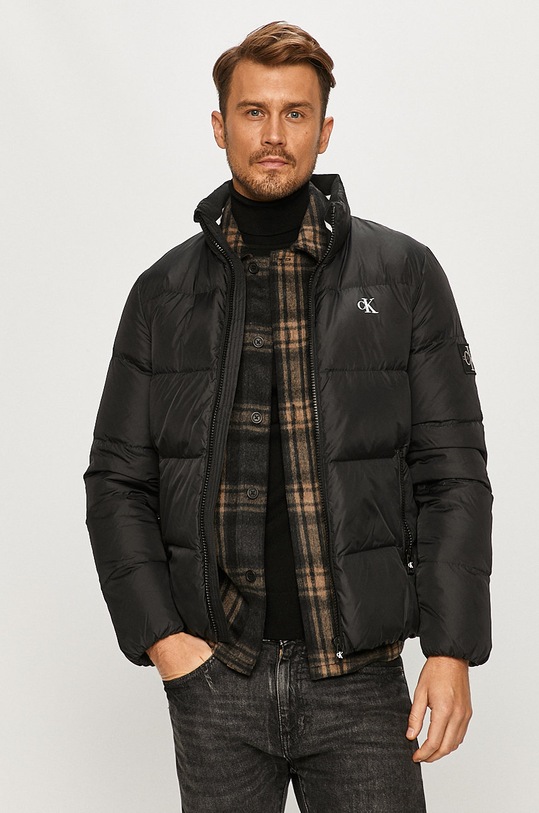 Calvin Klein Jeans - Пухено яке пух черен J30J315679