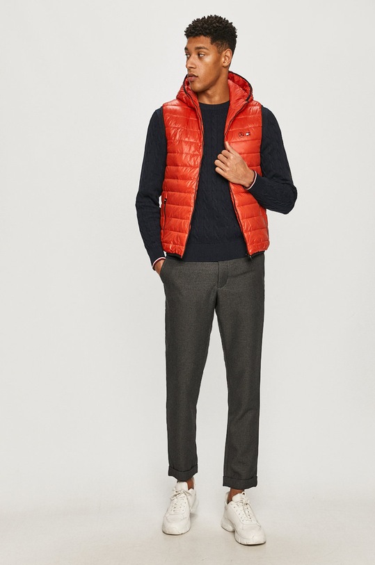Odzież Tommy Hilfiger Tailored - Bezrękawnik dwustronny X Mercedes Benz TT0TT07879 czerwony