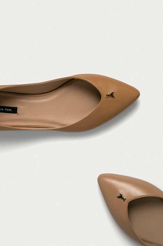 Patrizia Pepe - Kožené balerínky béžová 2V8484.A3KW