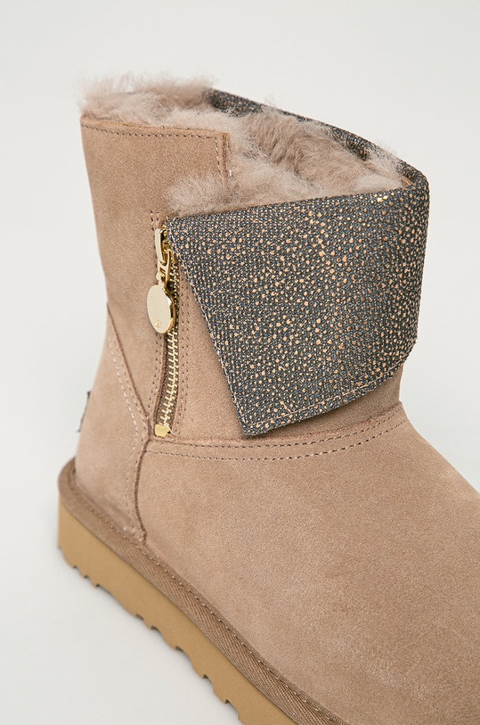 UGG - Cizme de zapada din piele intoarsa Classic Caviar Mini 1112498.CRBO bej