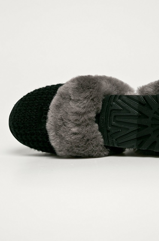 Obuwie UGG - Kapcie Cozy 1117659.BLK czarny