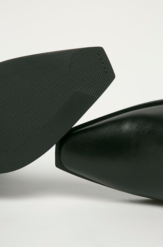 Vagabond Shoemakers - Kožené topánky Chelsea Ally čierna 5011.101.20