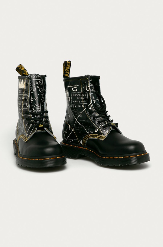 Dr. Martens - Kožené farmářky 1460 Basquiat 26319009 černá AW20