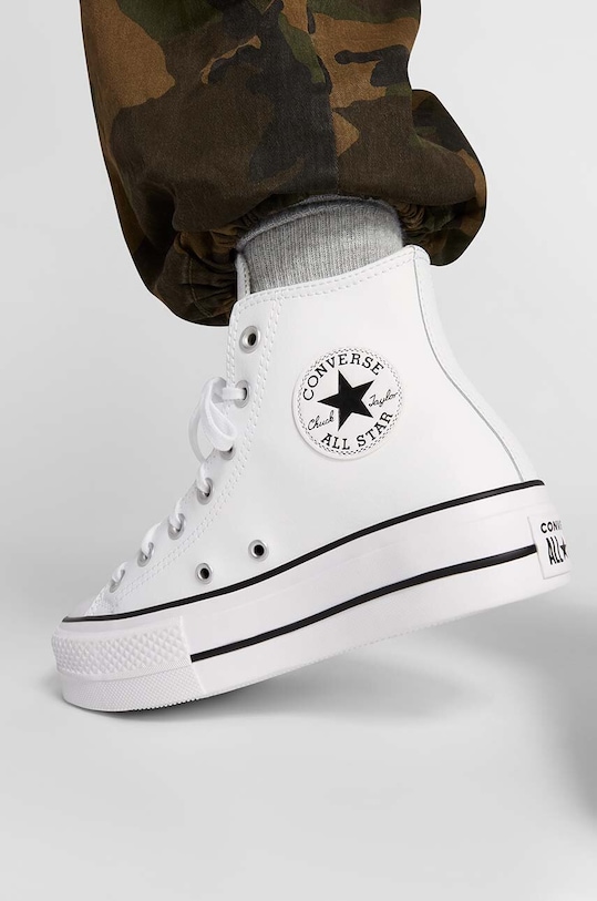 Kožené kecky Converse 561676C