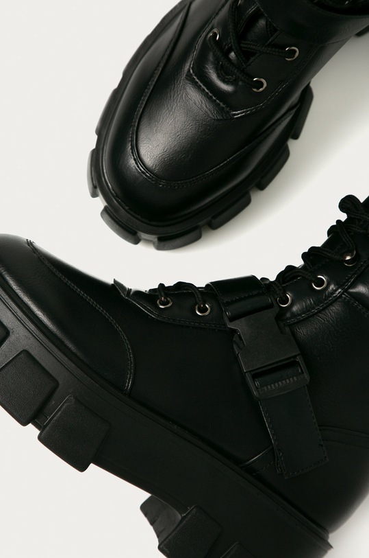 Truffle Collection - Farmářky černá ROTA12