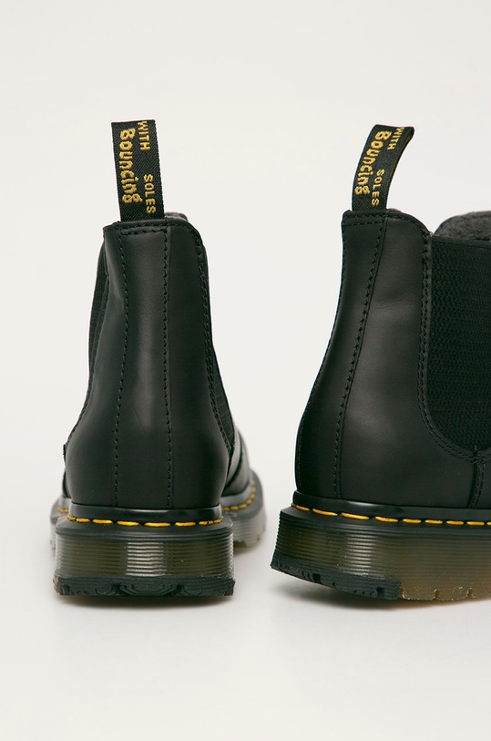 Dr. Martens - Kožené kotníkové boty 2976 24040001.D černá