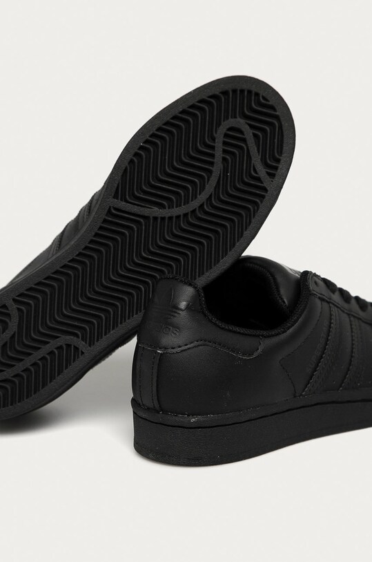 Chłopiec adidas Originals - Buty Superstar FU7713 czarny