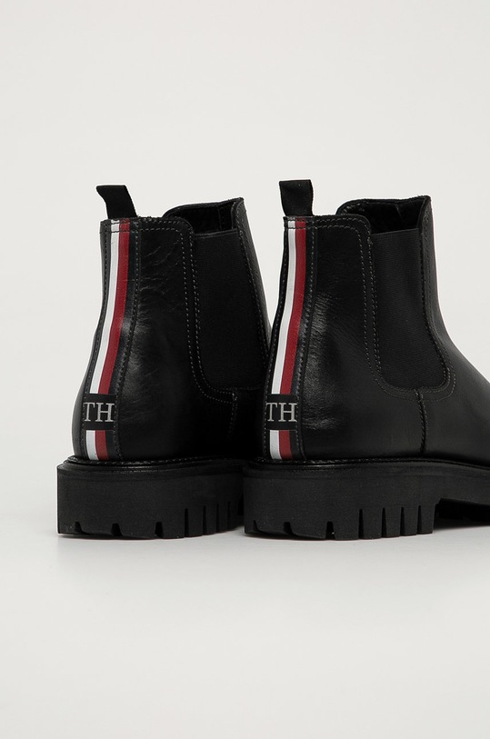 Boty Tommy Hilfiger - Kožené kotníkové boty FM0FM03051BDS černá