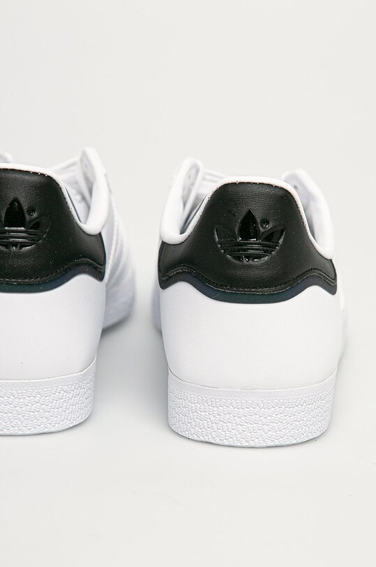 Obuwie adidas Originals - Buty Gazelle FU9666 FU9666 biały