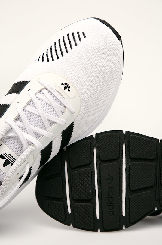 adidas Originals - Buty Swift Run RF FV5358 FV5358 biały