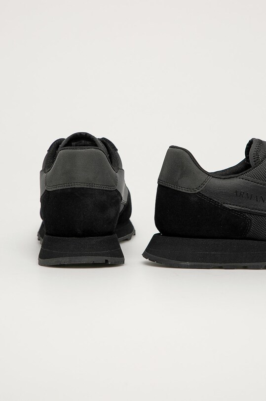 Взуття Черевики Armani Exchange XUX083.XV263 чорний