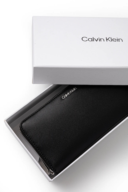 Calvin Klein denarnica črna K60K606698