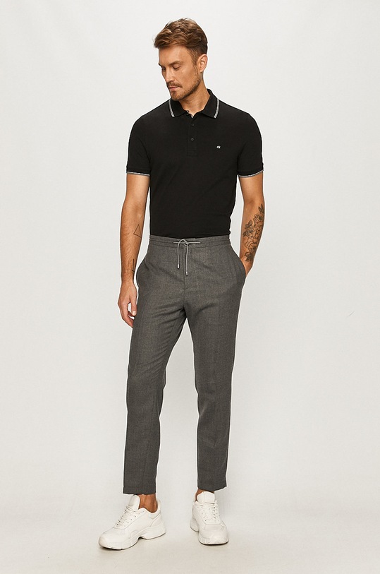 Calvin Klein - Тениска с яка K10K105939 черен AW20