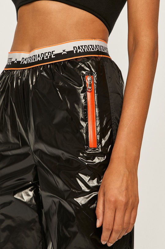 Patrizia Pepe - Nohavice čierna 8P0281.A7O0