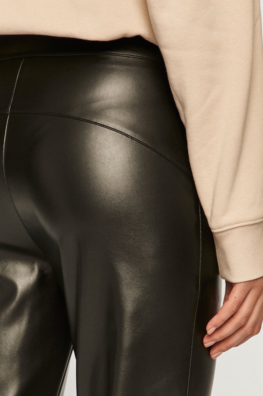 Liu Jo - Nohavice čierna CF0160.E0684