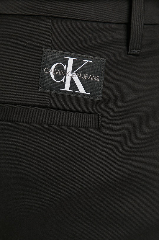 Calvin Klein Jeans - Nohavice čierna J30J314242