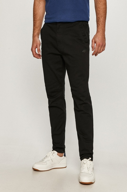 4F - Spodnie z elastanem czarny H4Z20.SPMC011