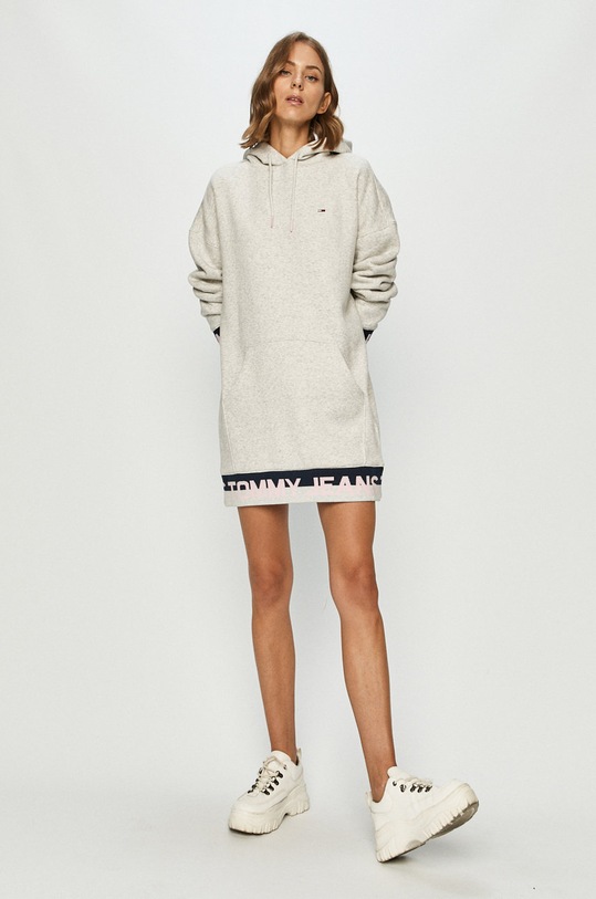 Tommy Jeans - Šaty DW0DW08886 šedá AW20