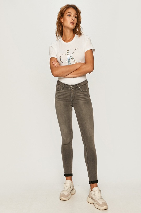 Calvin Klein Jeans - Tričko J20J214231 biela AW20