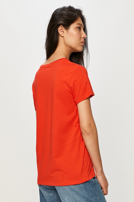 Îmbrăcăminte Levi's - Tricou 17369.1082 rosu