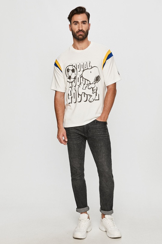 Levi's - Tričko X Peanuts 23895.0003 biela AW20