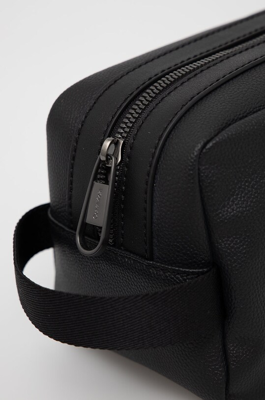 Косметичка Calvin Klein K50K507347.4890 чорний AW21