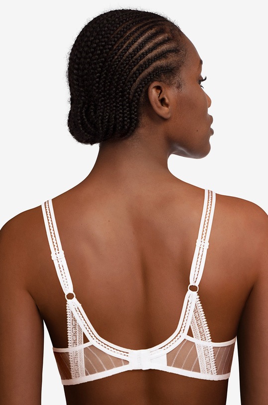 Passionata by Chantelle Sutien P47H20.010 alb AW21