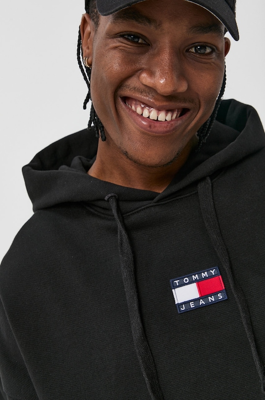 Tommy Jeans Bluza bawełniana DM0DM10904.4890 czarny DM0DM10904.4890