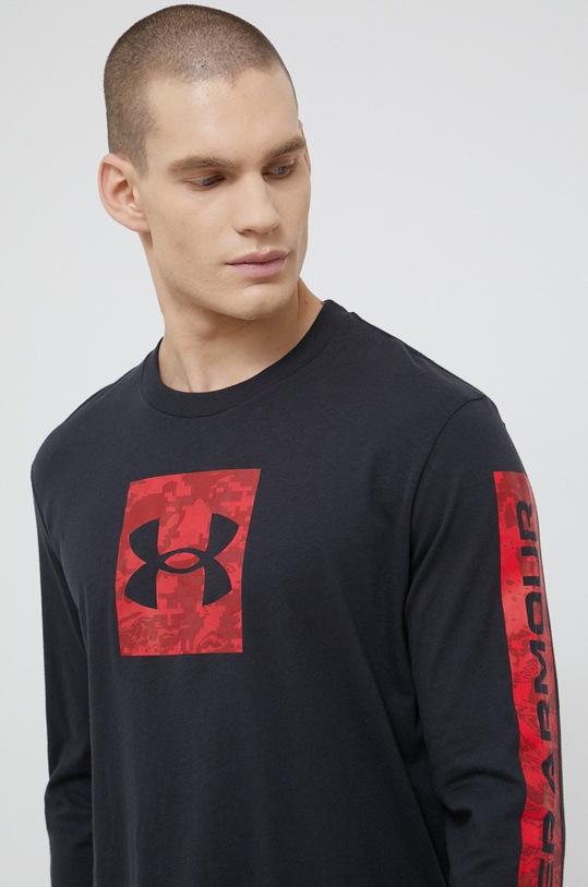 Tričko s dlhým rukávom Under Armour 1366464 čierna 1366464
