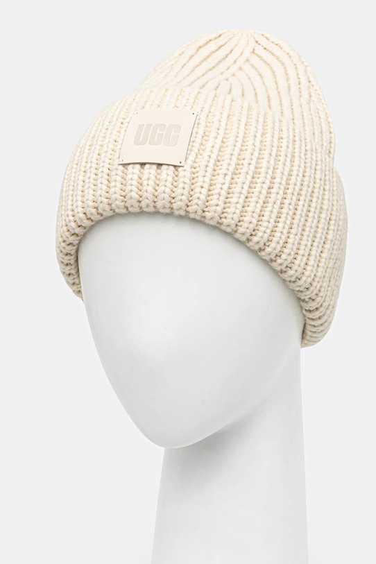 UGG czapka z domieszką wełny 20061 beżowy AW25