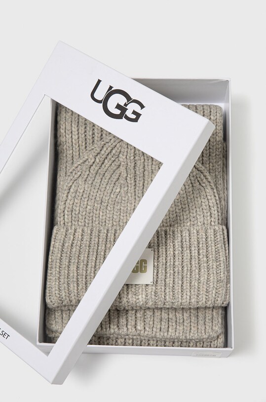 Σκούφος και κασκόλ από μείγμα μαλλιού UGG 20270